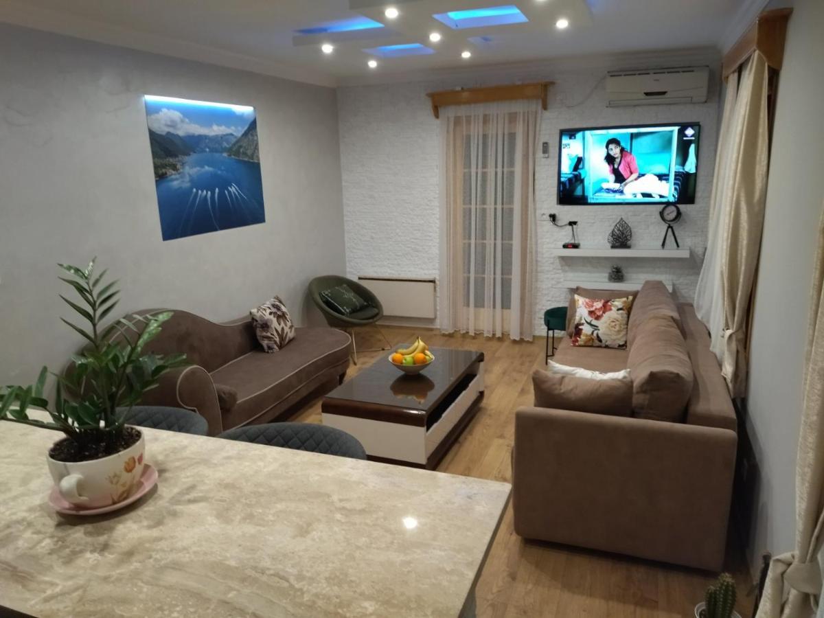 Apartment Ksenija Kotor Exteriér fotografie