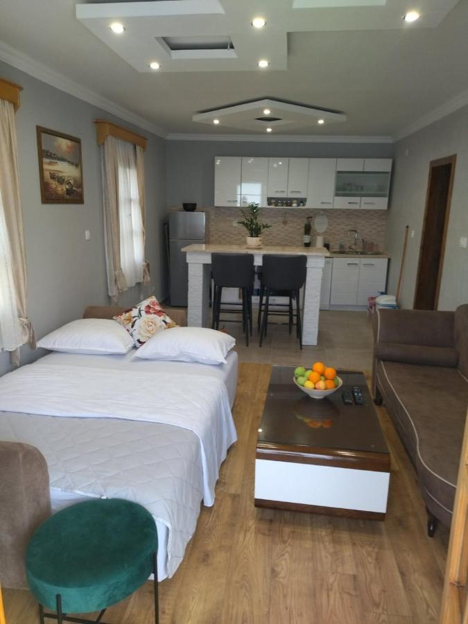 Apartment Ksenija Kotor Exteriér fotografie