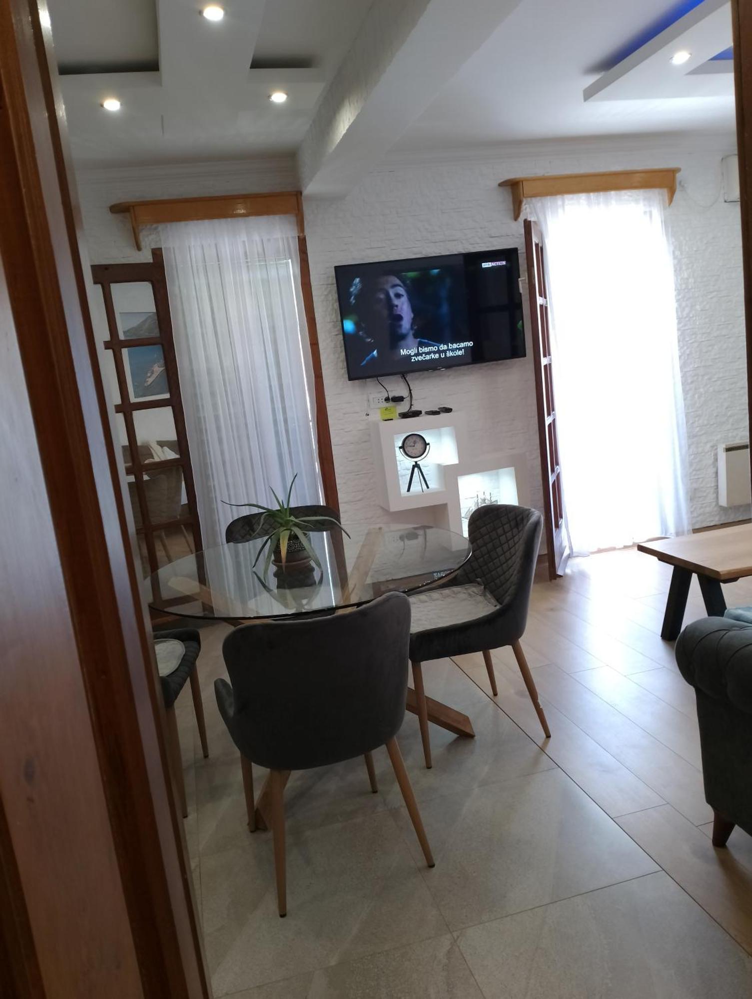 Apartment Ksenija Kotor Exteriér fotografie